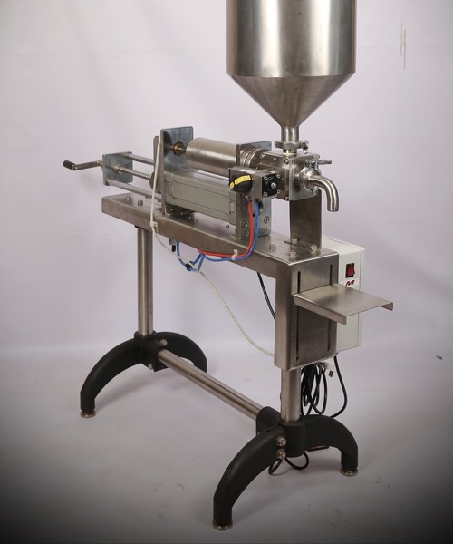 Single Head Volumetric Piston Filler